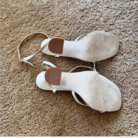 Elegant White Strappy Heels - Picture 3 of 3